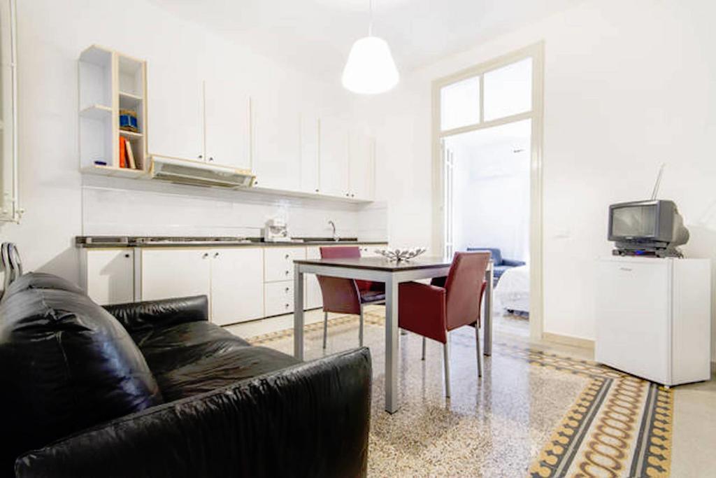 Flat At Cathedral Villa Palermo Exterior foto